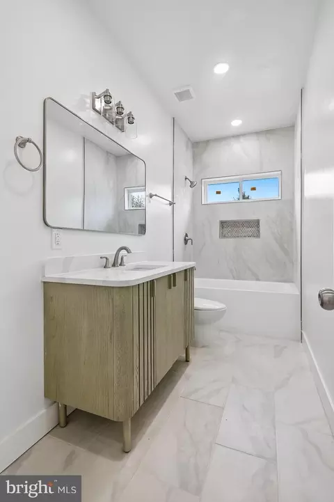 Bath - 9910 Lorain Ave, Silver Spring, MD 20901 photo 6 of 6