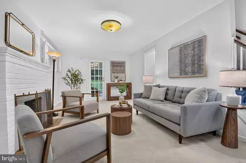 Living - 9807 Gardiner Ave, Silver Spring, MD 20902 photo 1 of 1