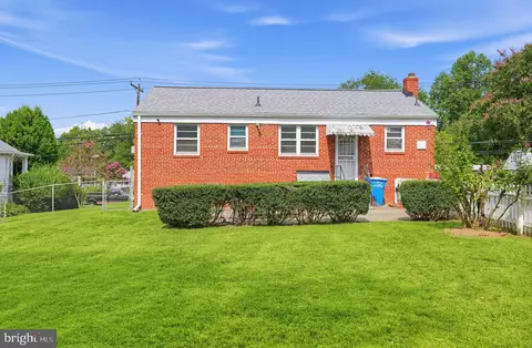 Exterior - 728 Dennis Ave, Silver Spring, MD 20901 photo 7 of 11