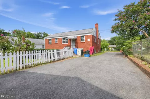 Exterior - 728 Dennis Ave, Silver Spring, MD 20901 photo 6 of 11