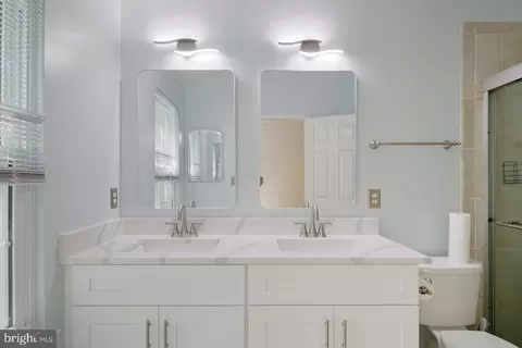 Bath - 9423 Fields Rd, Gaithersburg, MD 20878 photo 5 of 5