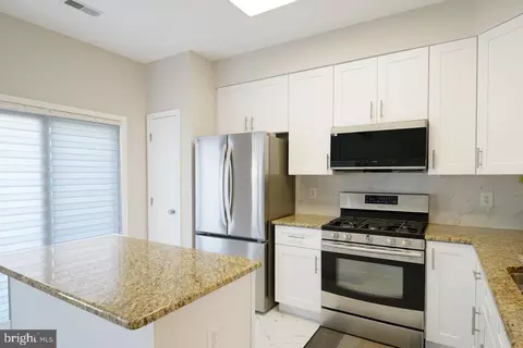 Kitchen - 9423 Fields Rd, Gaithersburg, MD 20878 photo 4 of 4