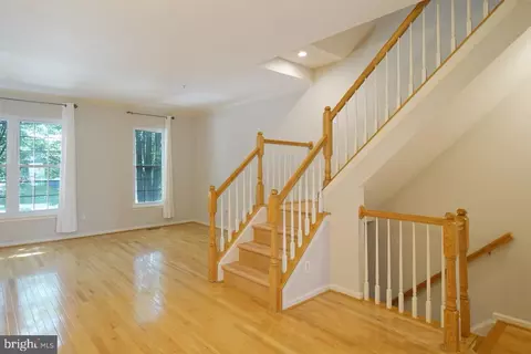 Living - 9423 Fields Rd, Gaithersburg, MD 20878 photo 10 of 11