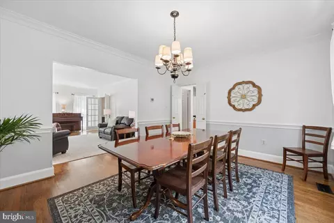 Dining - 13426 Rippling Brook Dr, Silver Spring, MD 20906 photo 3 of 4