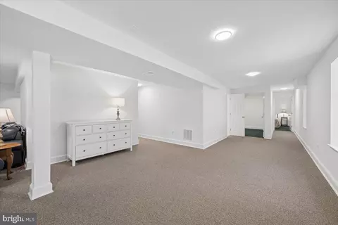 Entry Way - 13426 Rippling Brook Dr, Silver Spring, MD 20906 photo 8 of 9