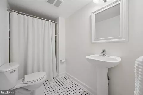 Bath - 13426 Rippling Brook Dr, Silver Spring, MD 20906 photo 6 of 6