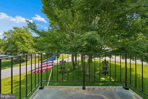 Exterior - 13426 Rippling Brook Dr, Silver Spring, MD 20906 photo 5 of 16