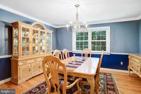 Dining - 229 Windridge Acres Ct, Silver Spring, MD 20905 photo 2 of 6