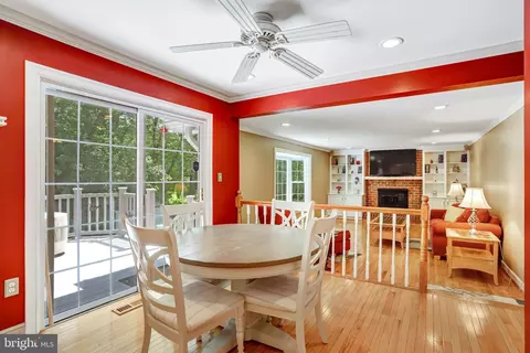 Dining - 229 Windridge Acres Ct, Silver Spring, MD 20905 photo 6 of 6
