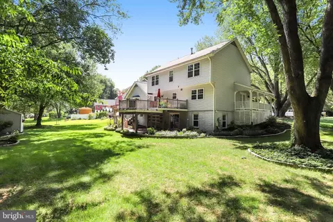 Exterior - 229 Windridge Acres Ct, Silver Spring, MD 20905 photo 13 of 20