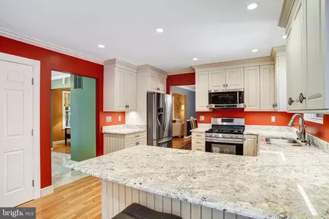 Kitchen - 229 Windridge Acres Ct, Silver Spring, MD 20905 photo 3 of 8