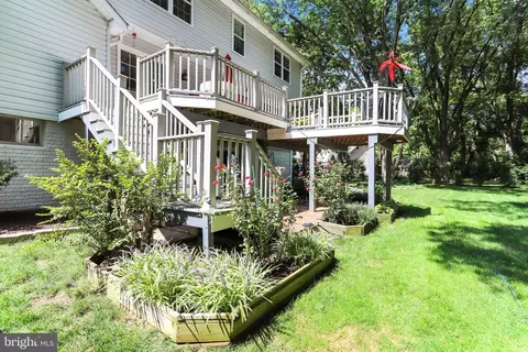 Exterior - 229 Windridge Acres Ct, Silver Spring, MD 20905 photo 14 of 20