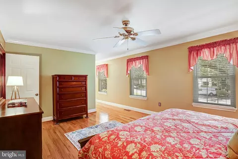 Bedroom - 229 Windridge Acres Ct, Silver Spring, MD 20905 photo 3 of 8