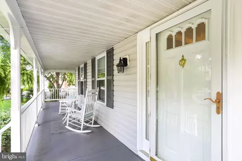 Exterior - 229 Windridge Acres Ct, Silver Spring, MD 20905 photo 9 of 20