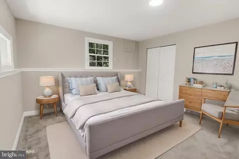 Bedroom - 17004 Spates Hill Rd, Poolesville, MD 20837 photo 5 of 5