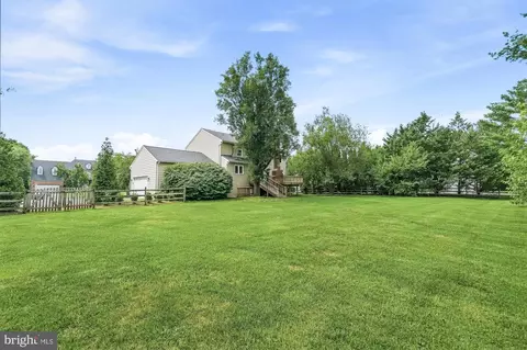 Exterior - 17004 Spates Hill Rd, Poolesville, MD 20837 photo 14 of 20