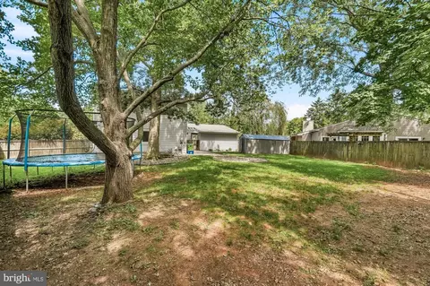Exterior - 19345 Hempstone Ave, Poolesville, MD 20837 photo 5 of 13