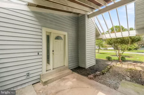 Exterior - 19345 Hempstone Ave, Poolesville, MD 20837 photo 9 of 13