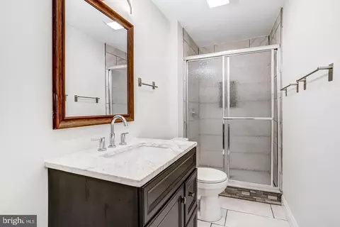 Bath - 827 Philadelphia Ave, Silver Spring, MD 20910 photo 2 of 2