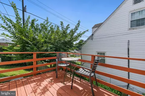 Exterior - 10806 Inwood Ave, Silver Spring, MD 20902 photo 5 of 10