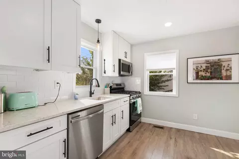 Kitchen - 10806 Inwood Ave, Silver Spring, MD 20902 photo 1 of 3