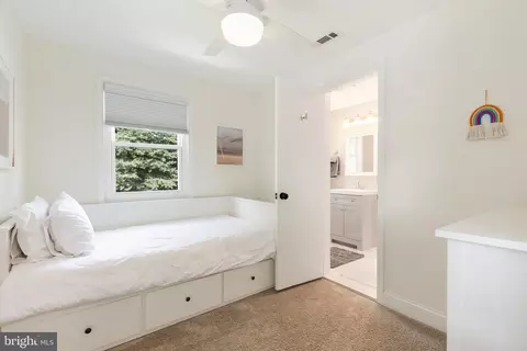 Bedroom - 10806 Inwood Ave, Silver Spring, MD 20902 photo 3 of 9