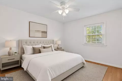 Bedroom - 905 Winhall Way, Silver Spring, MD 20904 photo 9 of 13