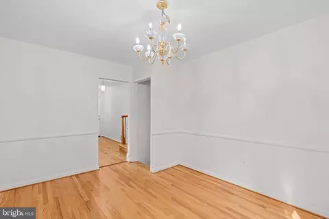 Dining - 905 Winhall Way, Silver Spring, MD 20904 photo 2 of 2