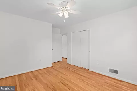 Bedroom - 905 Winhall Way, Silver Spring, MD 20904 photo 8 of 13