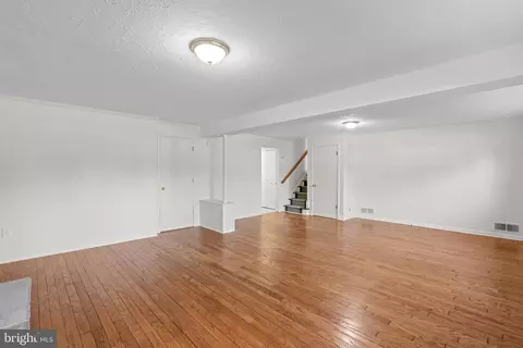 Living - 905 Winhall Way, Silver Spring, MD 20904 photo 10 of 10