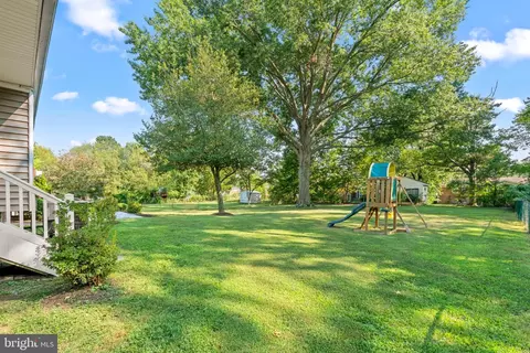 Exterior - 905 Winhall Way, Silver Spring, MD 20904 photo 10 of 12