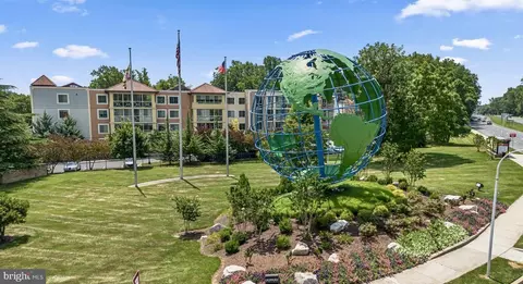 View/Area - 14801 Pennfield Cir #311, Silver Spring, MD 20906 photo 1 of 4