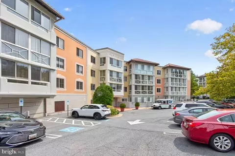 Exterior - 14801 Pennfield Cir #311, Silver Spring, MD 20906 photo 3 of 5