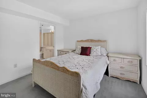 Bedroom - 14801 Pennfield Cir #311, Silver Spring, MD 20906 photo 2 of 6