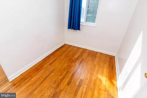 Bedroom - 9059 Manchester Rd #9059, Silver Spring, MD 20901 photo 3 of 5