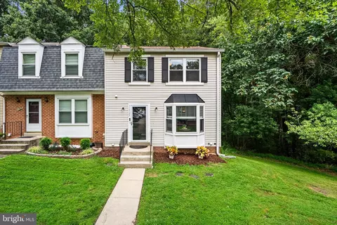 11523 Summer Oak Dr, Germantown, MD 20874