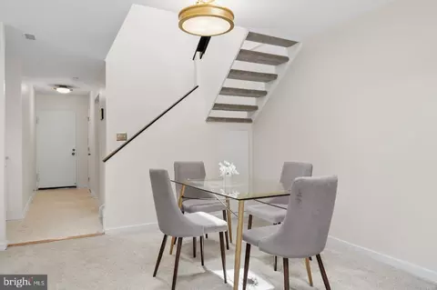Dining - 2232 Washington Ave #202, Silver Spring, MD 20910 photo 2 of 4