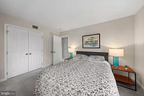 Bedroom - 2232 Washington Ave #202, Silver Spring, MD 20910 photo 3 of 4