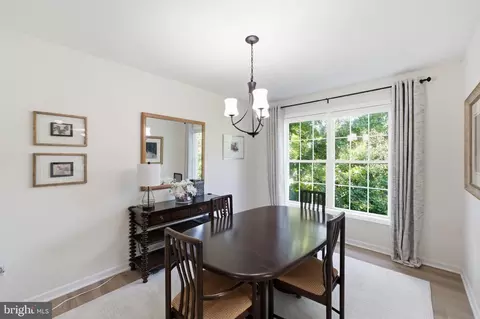 Dining - 120 Amberleigh Dr, Silver Spring, MD 20905 photo 2 of 5