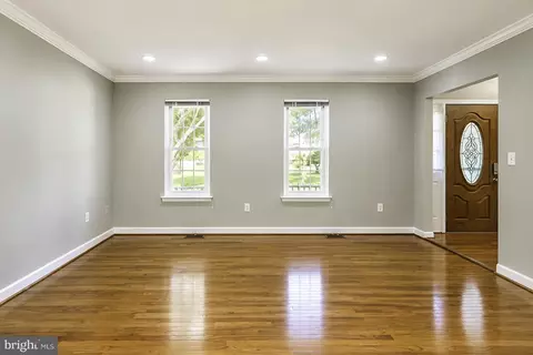 Living - 15025 Timberlake Dr, Silver Spring, MD 20905 photo 3 of 9