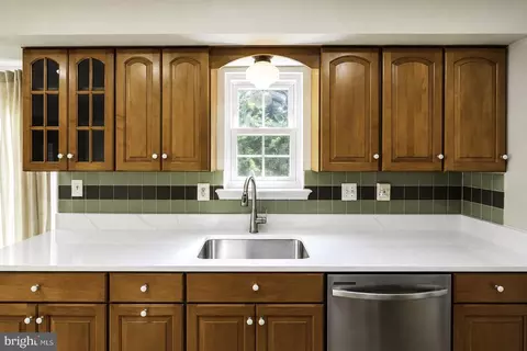 Kitchen - 15025 Timberlake Dr, Silver Spring, MD 20905 photo 3 of 3