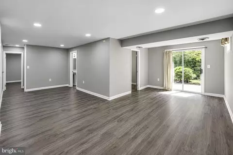 Living - 15025 Timberlake Dr, Silver Spring, MD 20905 photo 9 of 9