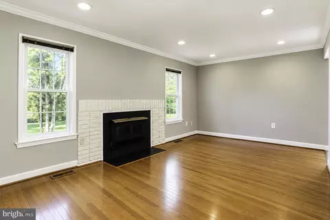Living - 15025 Timberlake Dr, Silver Spring, MD 20905 photo 2 of 9