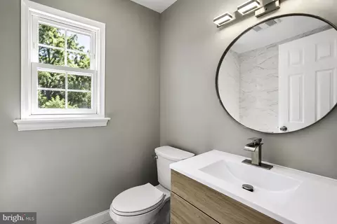 Bath - 15025 Timberlake Dr, Silver Spring, MD 20905 photo 3 of 5