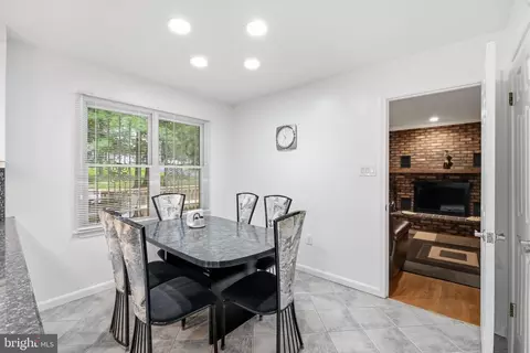 Dining - 15221 Redgate Dr, Silver Spring, MD 20905 photo 1 of 2