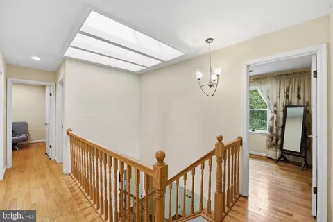 Entry Way - 15221 Redgate Dr, Silver Spring, MD 20905 photo 5 of 5