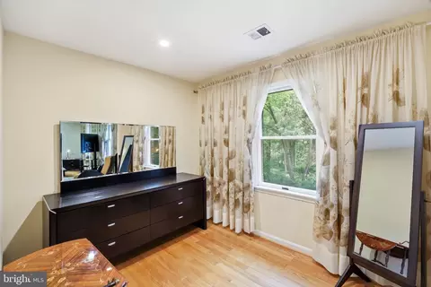 Bedroom - 15221 Redgate Dr, Silver Spring, MD 20905 photo 6 of 13
