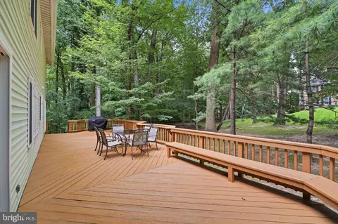 Exterior - 15221 Redgate Dr, Silver Spring, MD 20905 photo 6 of 10