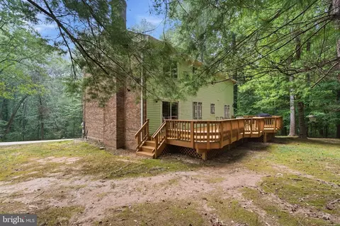 Exterior - 15221 Redgate Dr, Silver Spring, MD 20905 photo 8 of 10