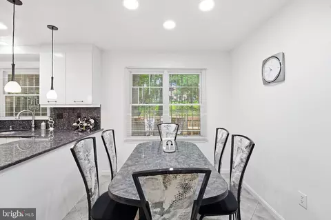 Dining - 15221 Redgate Dr, Silver Spring, MD 20905 photo 2 of 2
